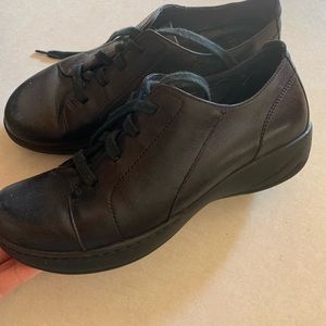 Leather Dansko Shoes